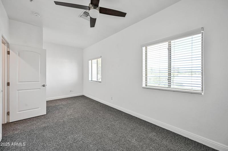 16-4608WMA1197-ocupix