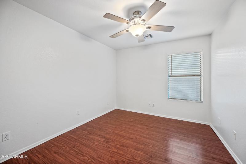 39-16223WPAPL-ocupix