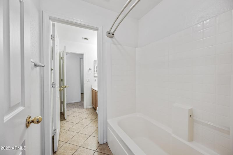 41-16223WPAPL-ocupix