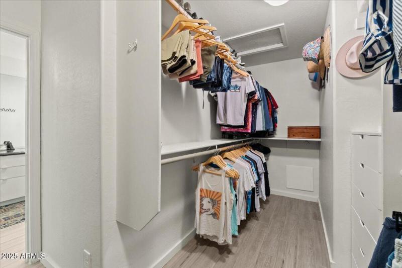 28-Primary closet