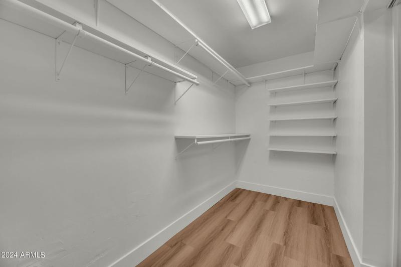 20-web-or-mls-2505 N 61st Way-20