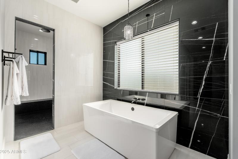 22801 E Galveston St - 28