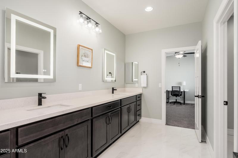 22801 E Galveston St - 38