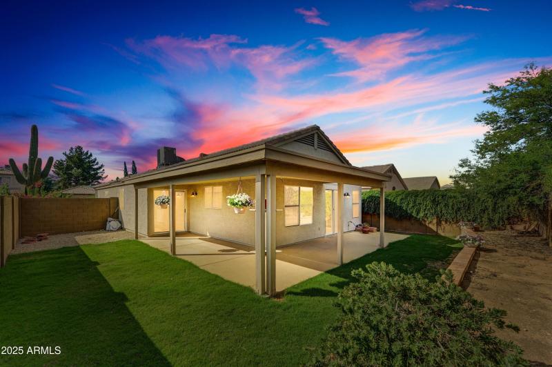 028_Twilight Exterior Back