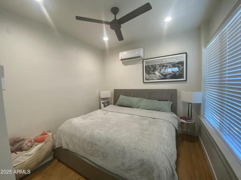 20250930_181346692_iOS