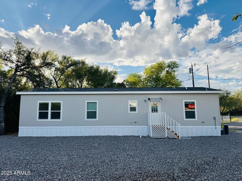 c7e4516d-df7b-40b8-bd63-e08fe7672af3