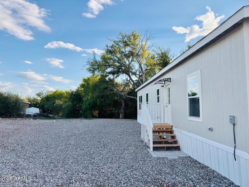 b3aca749-4348-467e-b86d-4dde69adbdfb