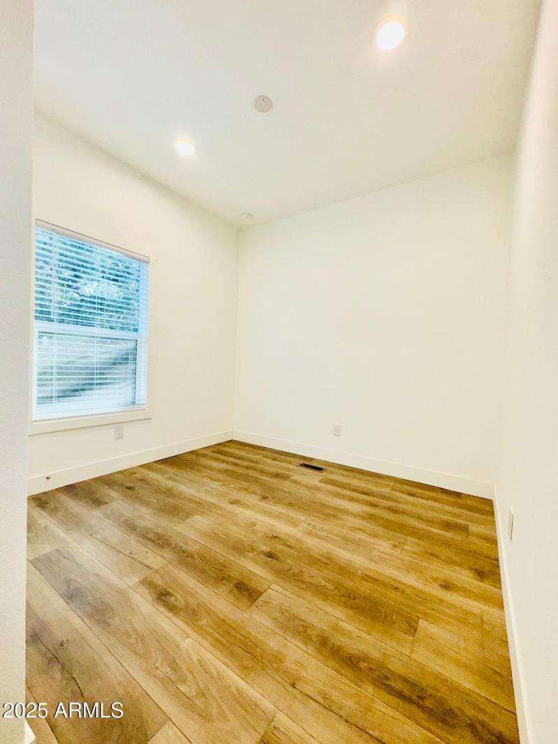 be5ea60e-8755-4098-b538-7b595fff6543