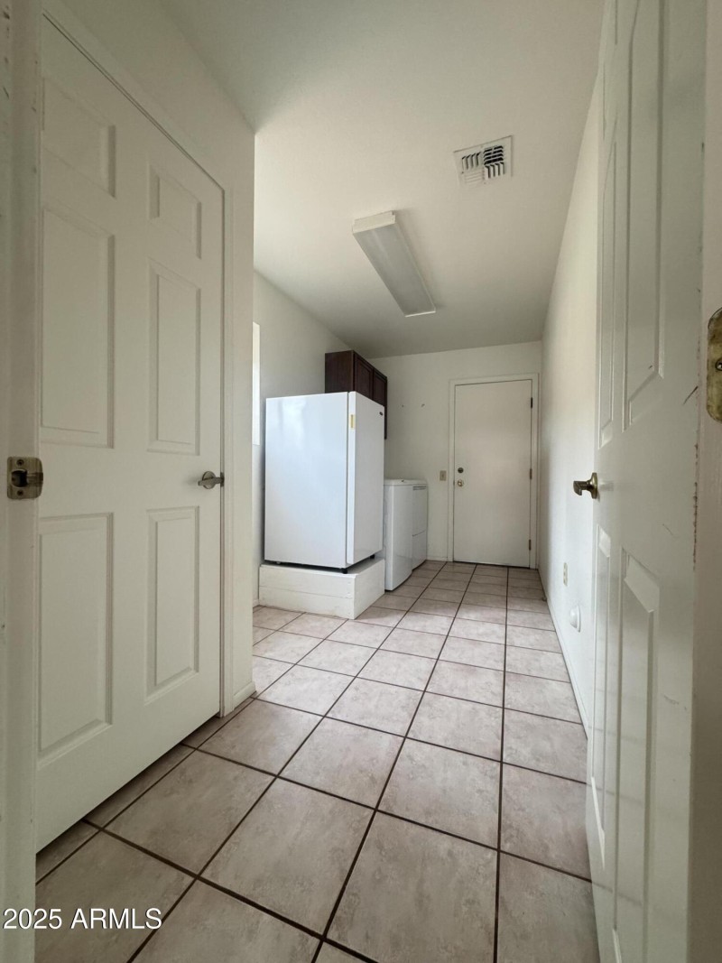 Inside laundry washer dryer extra freeze