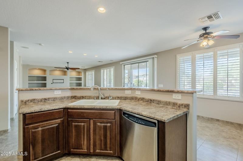 22-web-or-mls-Donithan-10