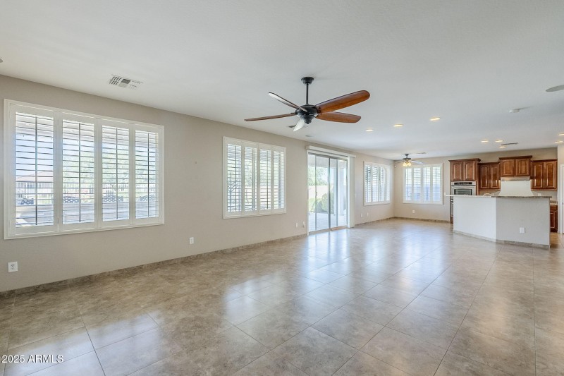 35-web-or-mls-Donithan-23