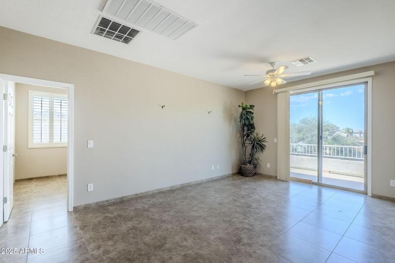 47-web-or-mls-Donithan-35