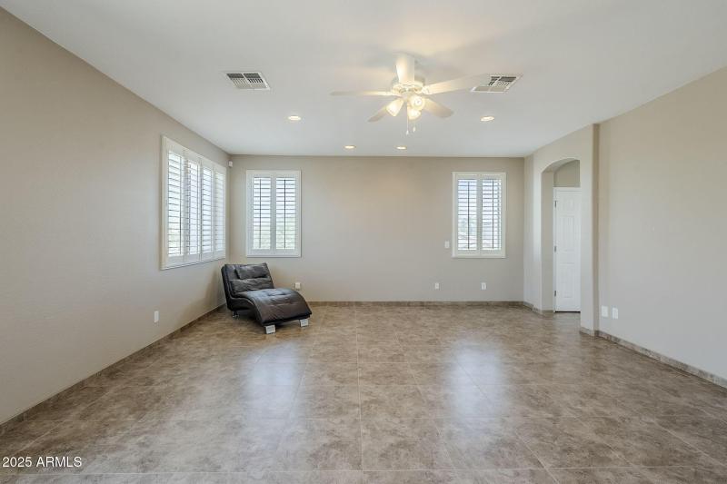 50-web-or-mls-Donithan-38