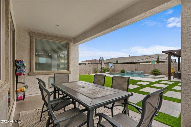 43-Back patio & Yard