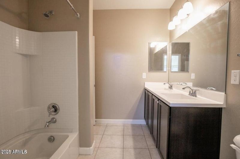 20220907061921714969000000-o