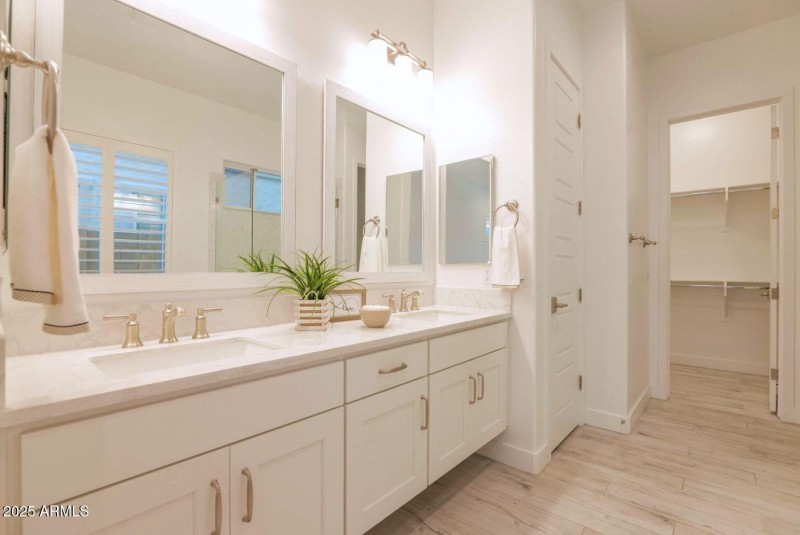 5641 Sayan - 19Primary Bathroom