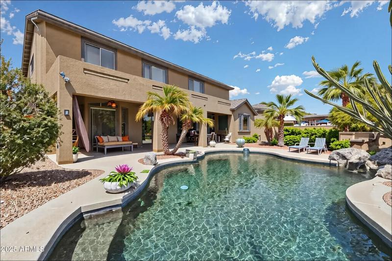 collov-ai_20251010010052_43zcj2