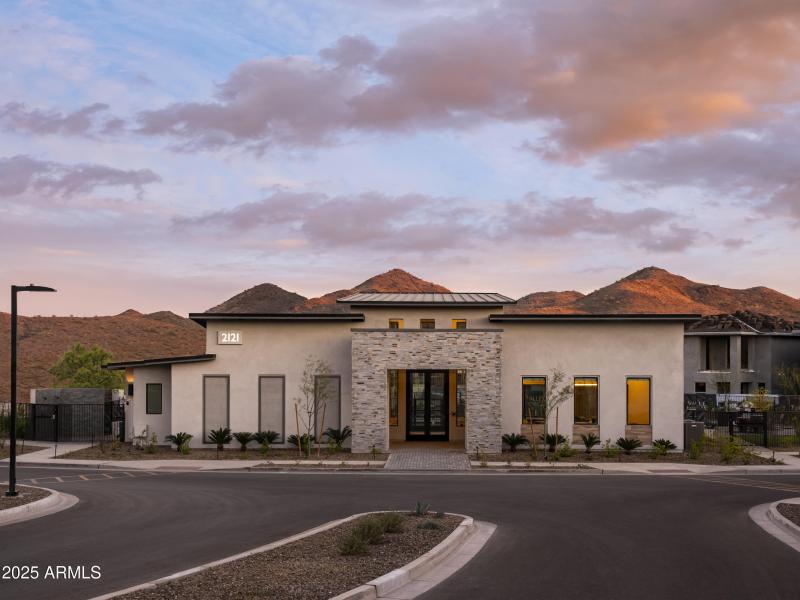 Valle_Norte_Clubhouse_ElevationFT_7994_c