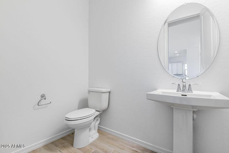 17837 W PASADENA - Ready Now!