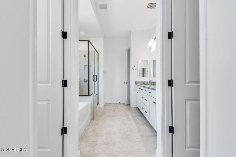 17837 W PASADENA - Ready Now!