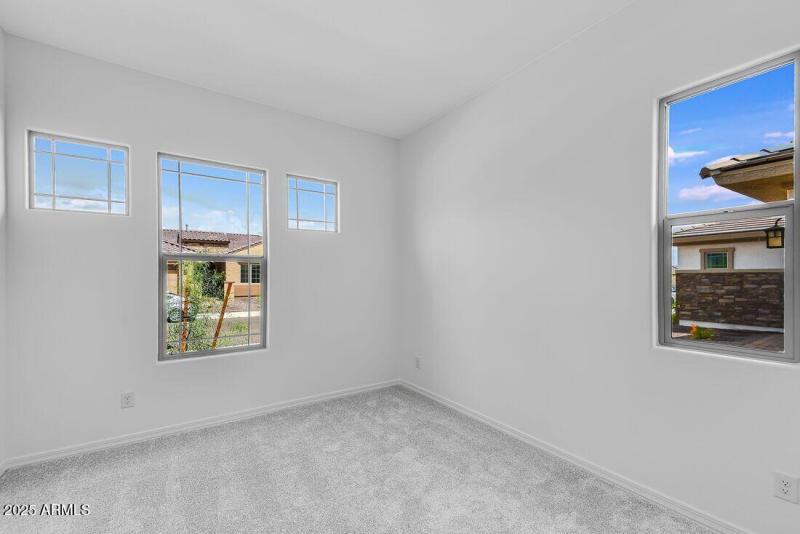 17837 W PASADENA - Ready Now!