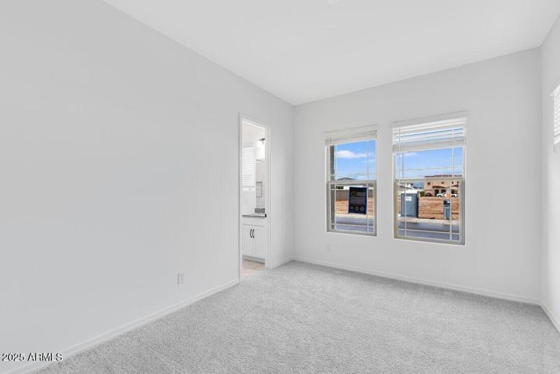 17819 W PASADENA - Ready Now!