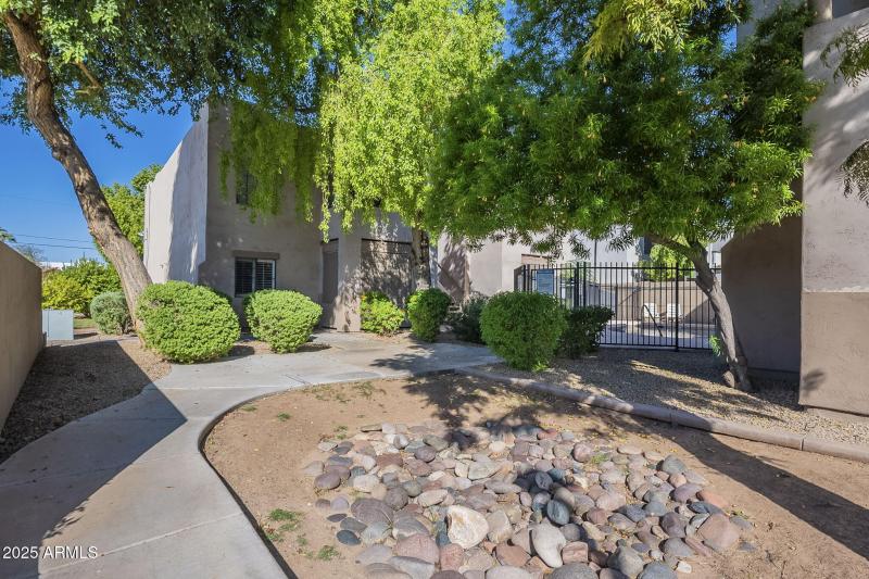 30-web-or-mls-17th-30