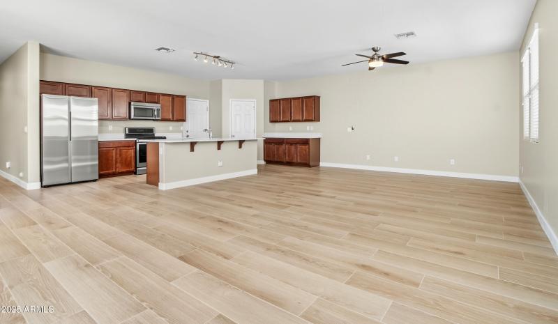 Great room_Kitchen-6