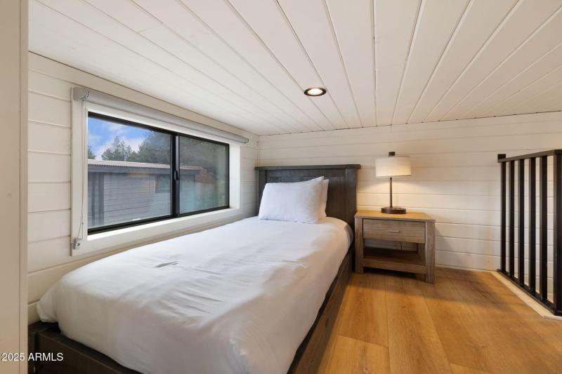 23-web-or-mls-FA9A0314