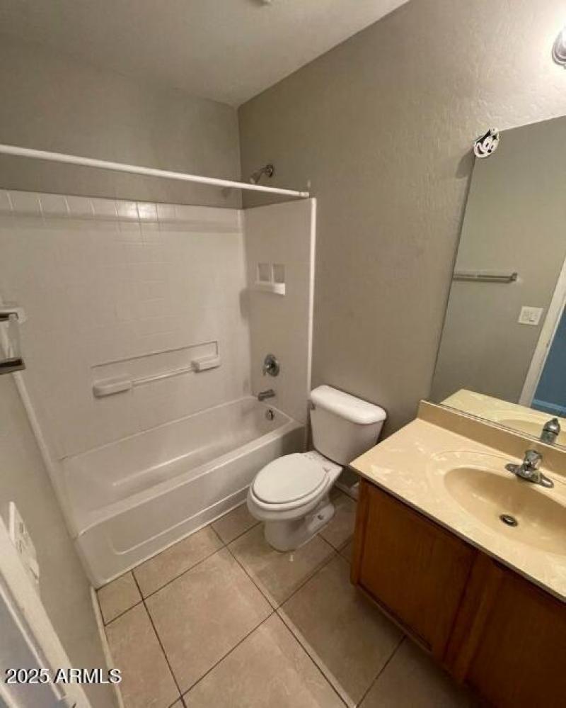 Screenshot 2025-10-10 10.01.32 AM