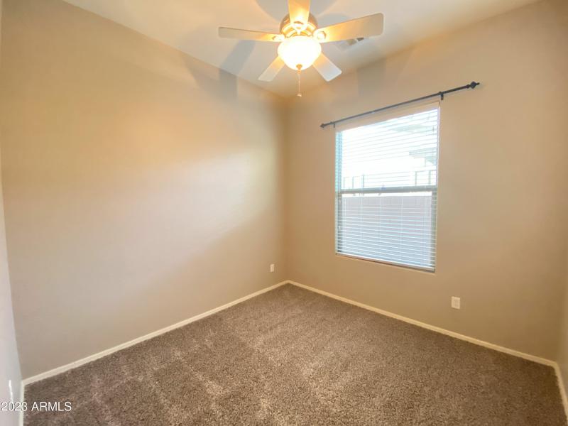 4442 N Jackson Ct-Bed 2