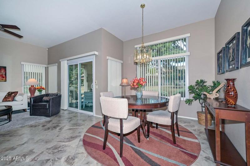 Breakfast Room-Great Room