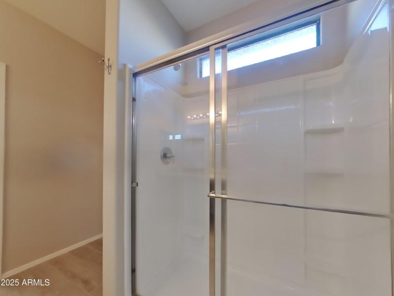 8_pc_9yOeqETpqr_Qh5EOC7zdD_layout_0