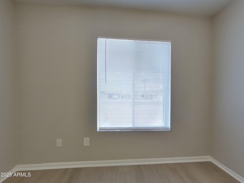 13_pc_CQieWTyExz_dP4PnYay8Y_layout_1