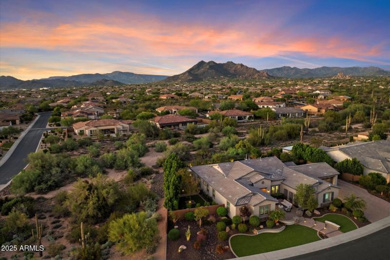 MLS cave creek privacy and serenity
