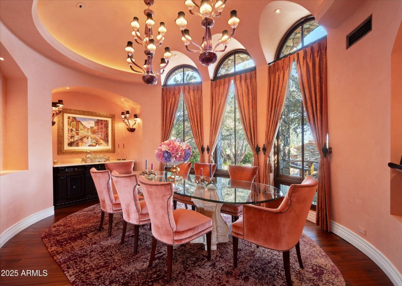 Formal Dining