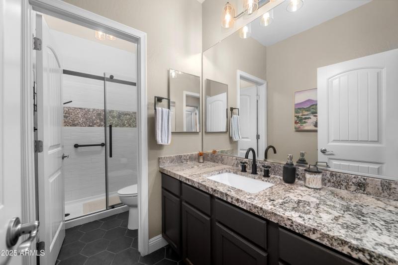 18019-La-Posada-Court-42