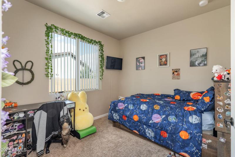 10-web-or-mls-377-grafton-ct