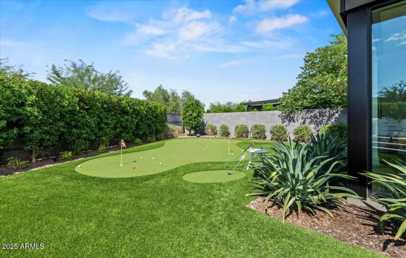 51-6802 E Joshua Tree Ln 65