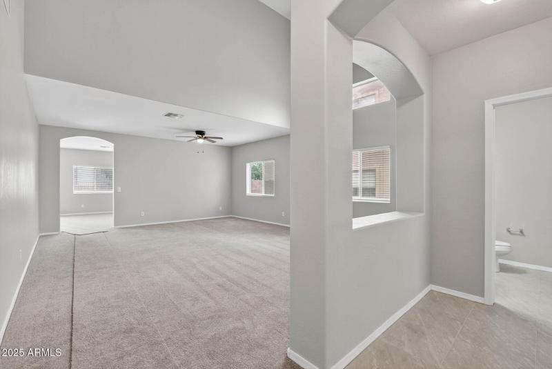 16_5659_S_239th16_mls