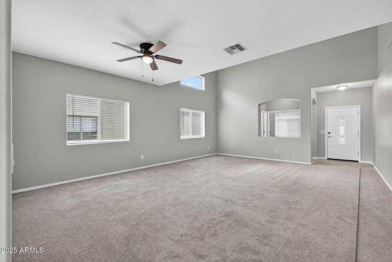 20_5659_S_239th20_mls