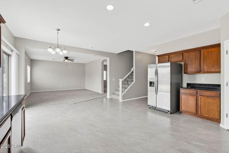 30_5659_S_239th30_mls