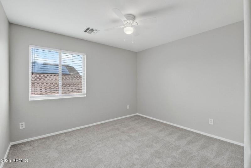 42_5659_S_239th42_mls