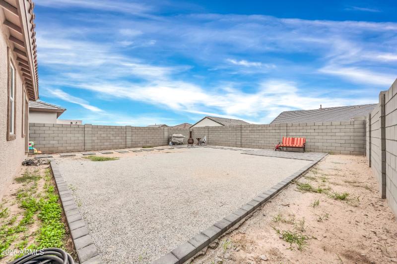 2340 W La Salle St-31