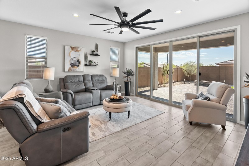 17745 W Running Deer Trl-17