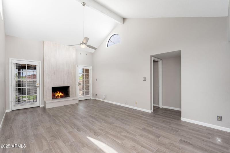 9411 E Jenan Dr, 10-08-2025 - 01