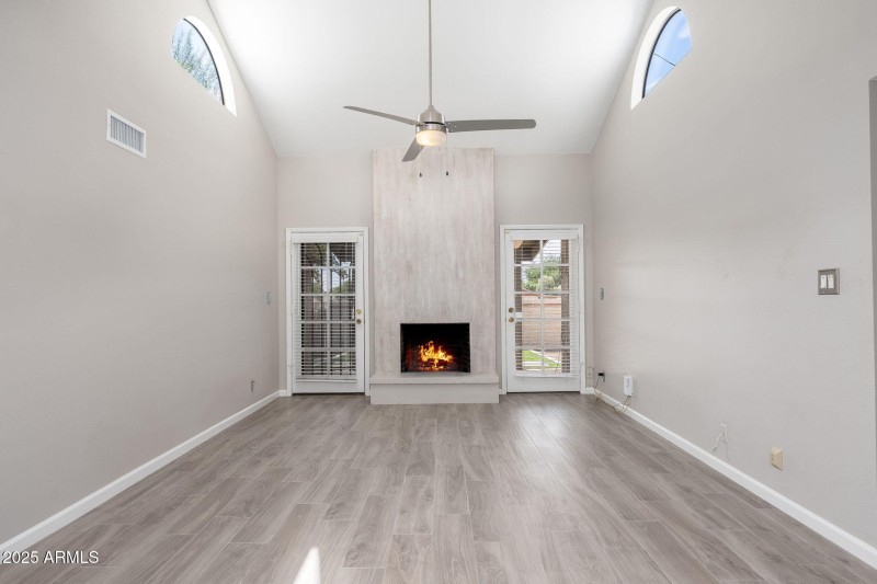 9411 E Jenan Dr, 10-08-2025 - 02