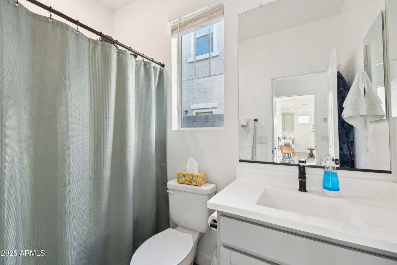 Ensuite bath