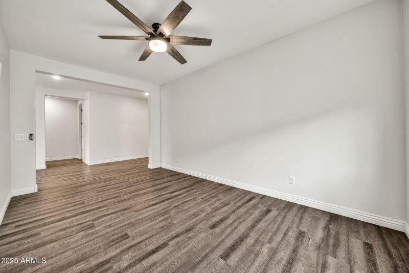 14338 W Redfield Rd-5