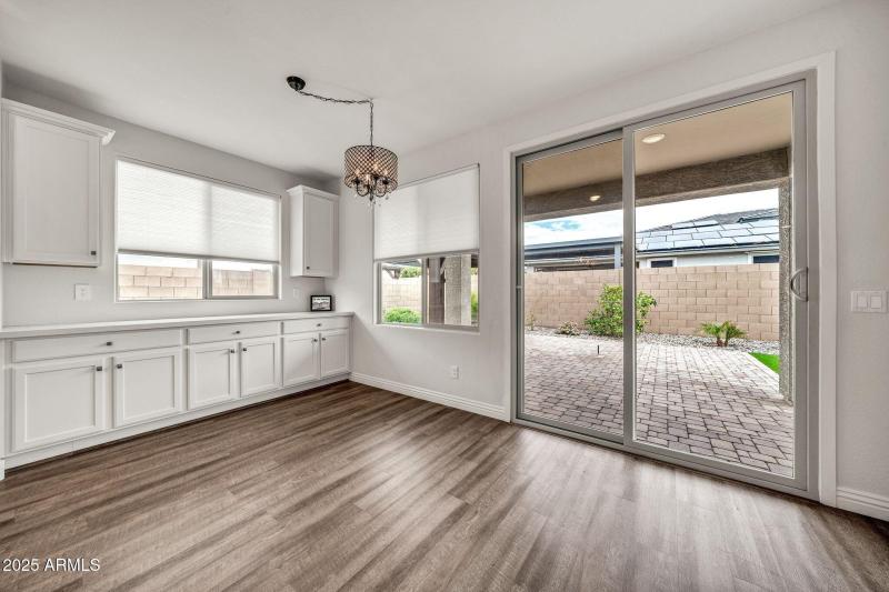 14338 W Redfield Rd-13